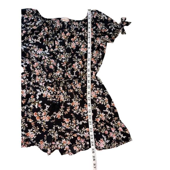 Zoe & Rose by Band of Gypsies girl’s black floral romper - L - Picture 6 of 8